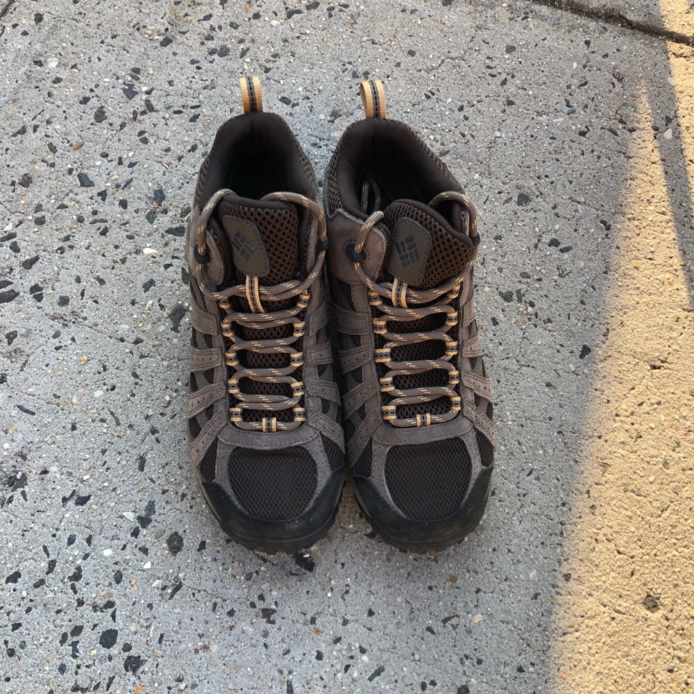 Columbia Men Size 9 Hiking Boots